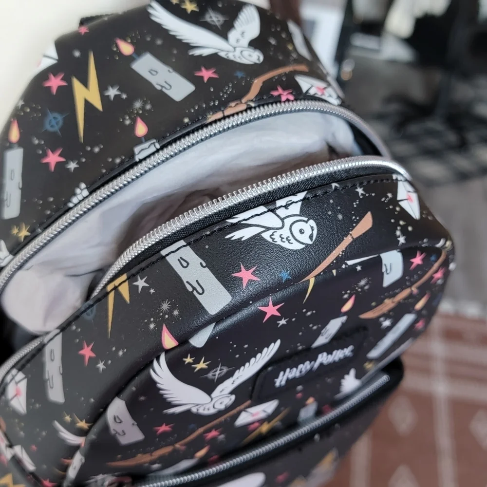 Warner Bros. Black and Gold Harry Potter Backpack NEW